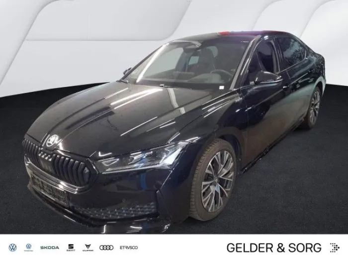 Skoda Superb 2.0 TDI Sportline 4x4*Massage*RFK*CANTON