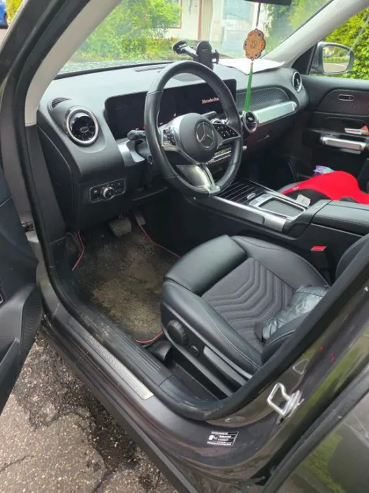 Mercedes-Benz Sehr gut Mercedes Benz GLB 200