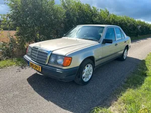 Mercedes-Benz Mercedes W124 300D 6 cilinder Schaltgetriebe