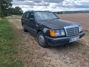 Mercedes-Benz Mercedes w124 250TD / T-Modell