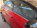 Mitsubishi Fast Neu,und ziemlich Rot, mit schwarzem D...