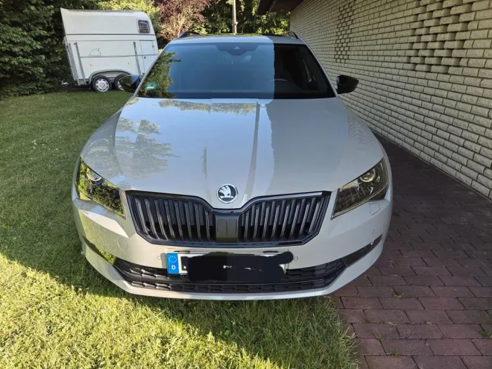 Skoda Superb 1.5 TSI ACT DSG SPORTLINE COMBI SPORTLINE