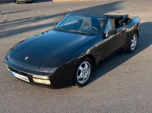 Porsche 944 S2 Cabrio TÜV und Zahnriemen neu
