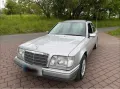 Mercedes-Benz E220 W124