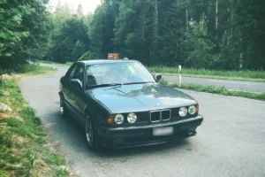 BMW E34 525i M50B25 - 1990 - MFK - Histori...