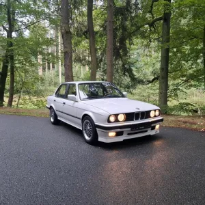 BMW E30 320I 6 Zylinder 129 PS Bj. 1988 H ...