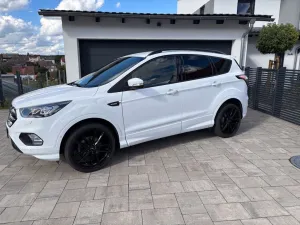 Ford Kuga 1,5 EcoBoost 4x2 110kW ST-Line 