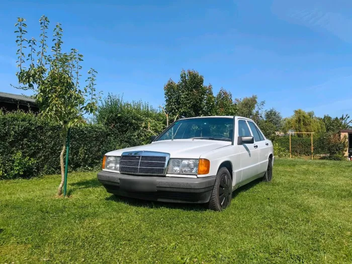 Mercedes-Benz Mercedes 190E von 1990