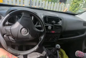 Opel Combo L1H1- 5 sitzer