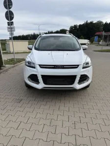 Ford Kuga Titanium Edition
