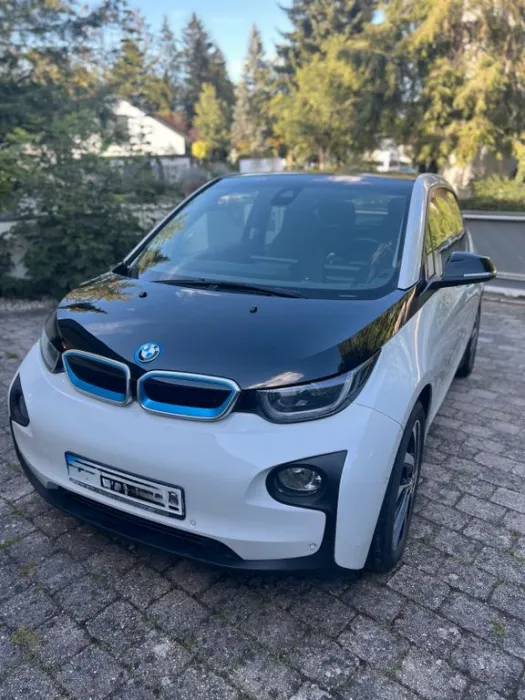 BMW i3 (94 Ah) mit Range Extender 