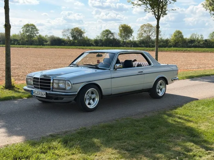 Mercedes-Benz Mercedes Coupe CE 230 W123 Automatik Oldtimer