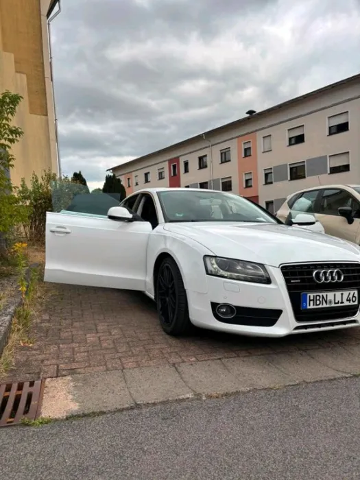 Audi A5 Quattro zu verkaufen.