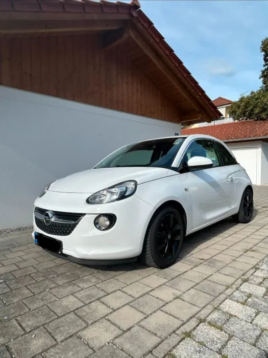 Opel Adam 