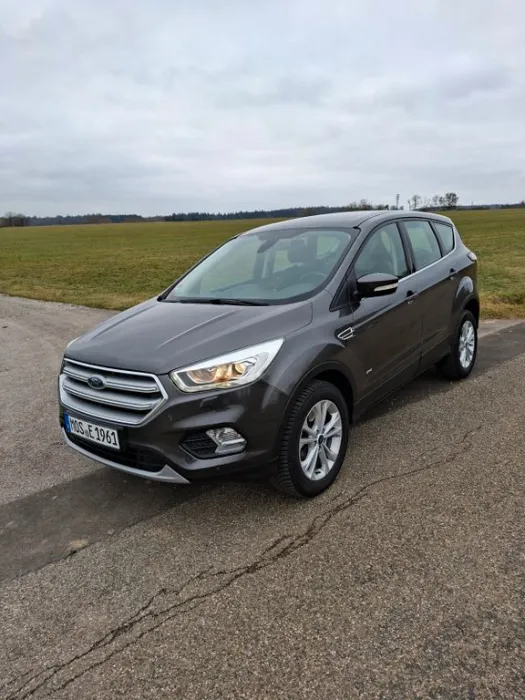 Ford Kuga 1,5 EcoBoost 4x4 134kW Titanium Autom. ...