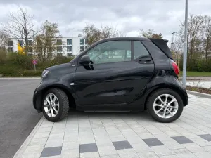 Smart ForTwo cabrio 1.0 52kW -Fahrspaß pur!