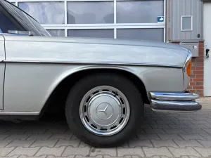 Mercedes-Benz 280 SE W108 / Automatik / Leder / Schiebedach