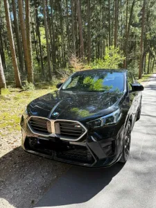 BMW X2 M35i xDrive Automatik mit Schaltwippen -
