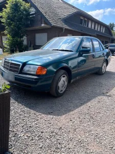 Mercedes-Benz Mercedes W202 C180