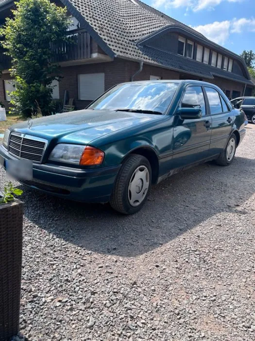 Mercedes-Benz Mercedes W202 C180