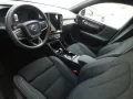 Volvo XC40 B4 2WD Plus Dark (EURO 6d) Klima Navi