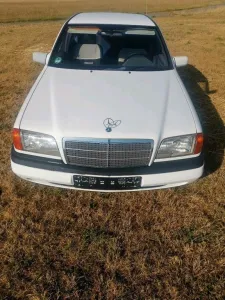 Mercedes-Benz Mercedes Benz c180 W202