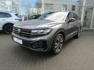 Volkswagen Touareg R-Line 3.0 TDI DSG AHK PANO DYNAUDIO IQ.
