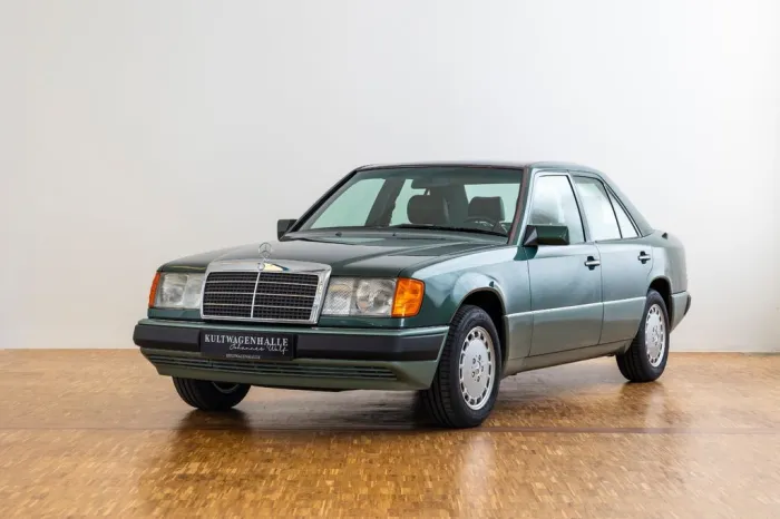 Mercedes-Benz 300E W124 *Erst 90tkm*Klima*SHZ*Leder*Automatik*