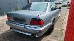 BMW 728I 100tkm scheckheft