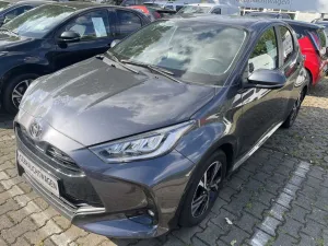 Toyota Yaris Hybrid 5-Türer Team Deutschland