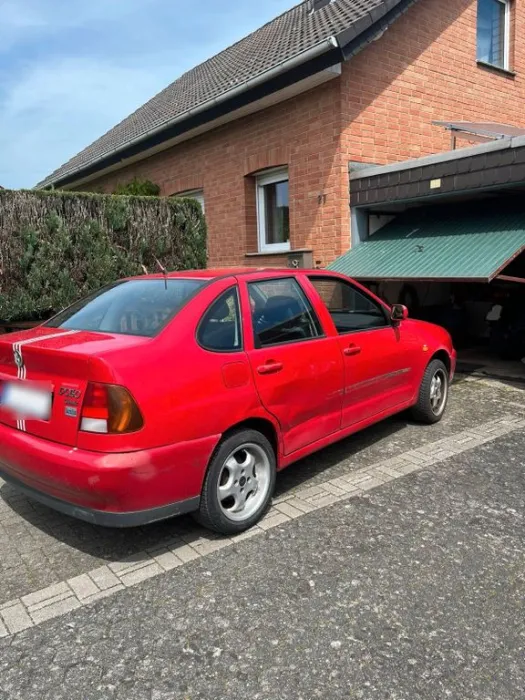 Volkswagen VW Polo 1.6i Limousine