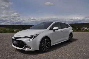 Toyota Corolla Touring Sports Lounge*Pano*JBL