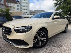 Mercedes-Benz E200d LIM/TAXI/NAVI/R-CAM/LED/WIDESCREEN/PDC/TÜV