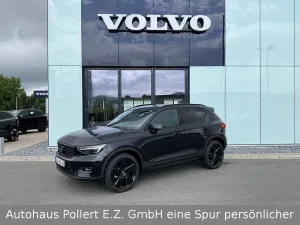 Volvo XC40 Plus Black Edition 2WD