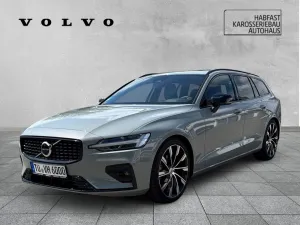 Volvo V60 Kombi Plus Dark B4 Diesel Mild-Hybrid