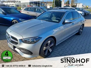 Mercedes-Benz C 220 d Avantgarde AHK+Distronic+LED+360°+Memory