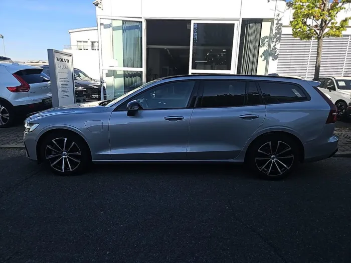 Volvo V60 T6 AWD Plus Dark Plug-In Hybrid