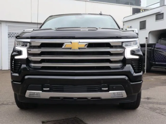 Chevrolet High Country 3,0ltr Duramax Diesel MJ 2025 4 Jah