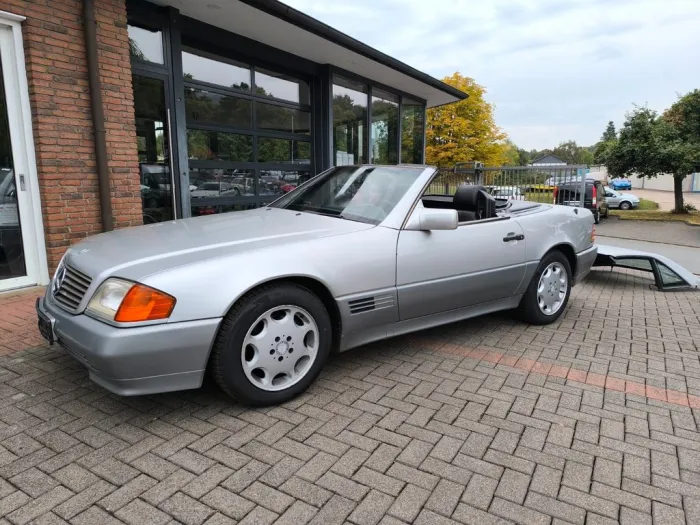 Mercedes-Benz SL 300  H-Kennzeichen