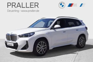 BMW iX1 xDrive30 M Sport Head-Up 360Kamera AHK eSitz