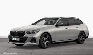 BMW 550e xDrive Touring
