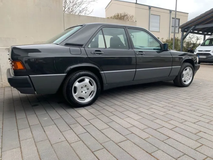 Mercedes-Benz Mercedes Benz W201 2,6l 190er