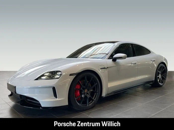 Porsche Taycan GTS HA-Lenkung Active-Ride InnoDrive BOSE