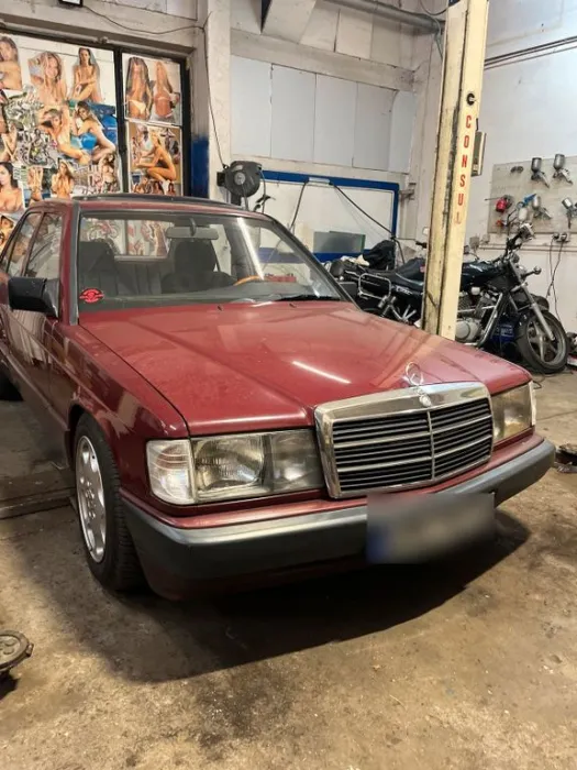 Mercedes-Benz Mercedes Benz 190E 1.8 W 201