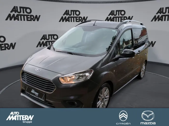 Ford Tourneo Courier 1.0 EcoBoost Titanium PDC AHK