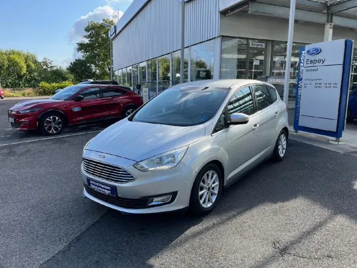 Ford C-MAX Titanium