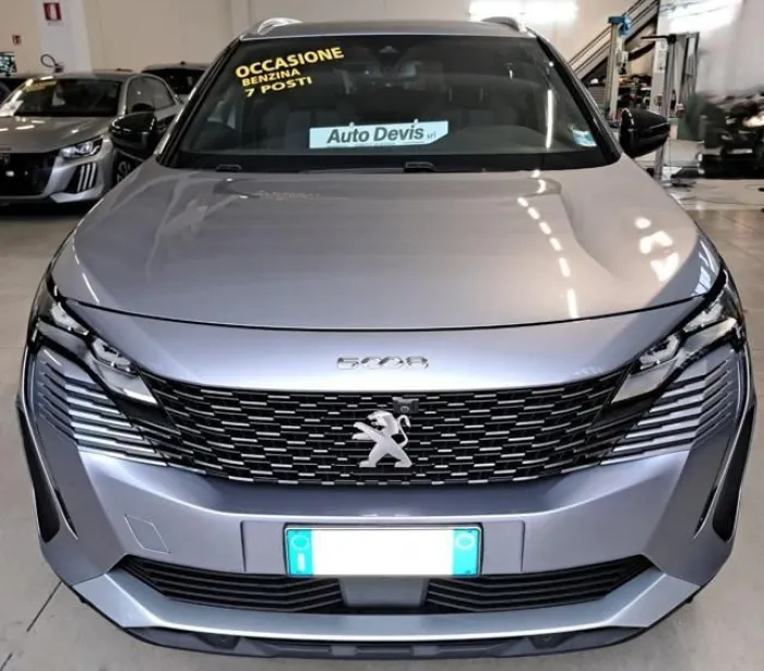 Peugeot PEUGEOT 5008 1.2 7 POSTI ALLURE