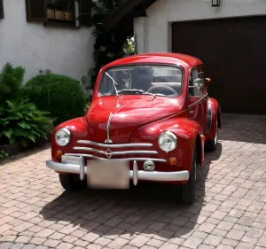 Renault 4CV  Komplett restaurierter Oldti...