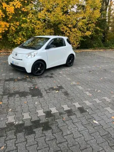Toyota TOYOTA IQ 1000 kubik automatik