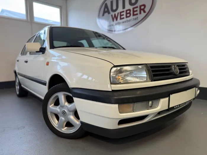 Volkswagen VENTO*1.8 GL*AUTOMATIK*H-KENNZ.*OPA´S LIEBLING*